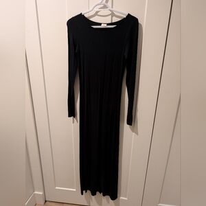 Wilfred Classic Black Long Sleeve Dress